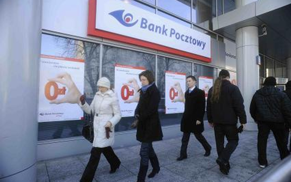 Bank Pocztowy stawia na detal