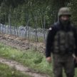 Straż graniczna: Białorusini dają migrantom mundury