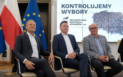 Liderzy opozycji (do lewej: Donald Tusk, Szymon Hołownia i Włodzimierz Czarzasty) nie porozumieli si
