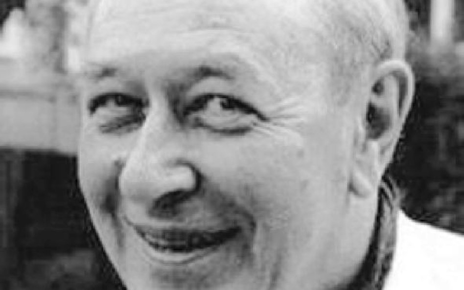 Zygmunt Hertz w Instytucie Literackim zajmował się administracją, m.in. prowadził bibliotekę.