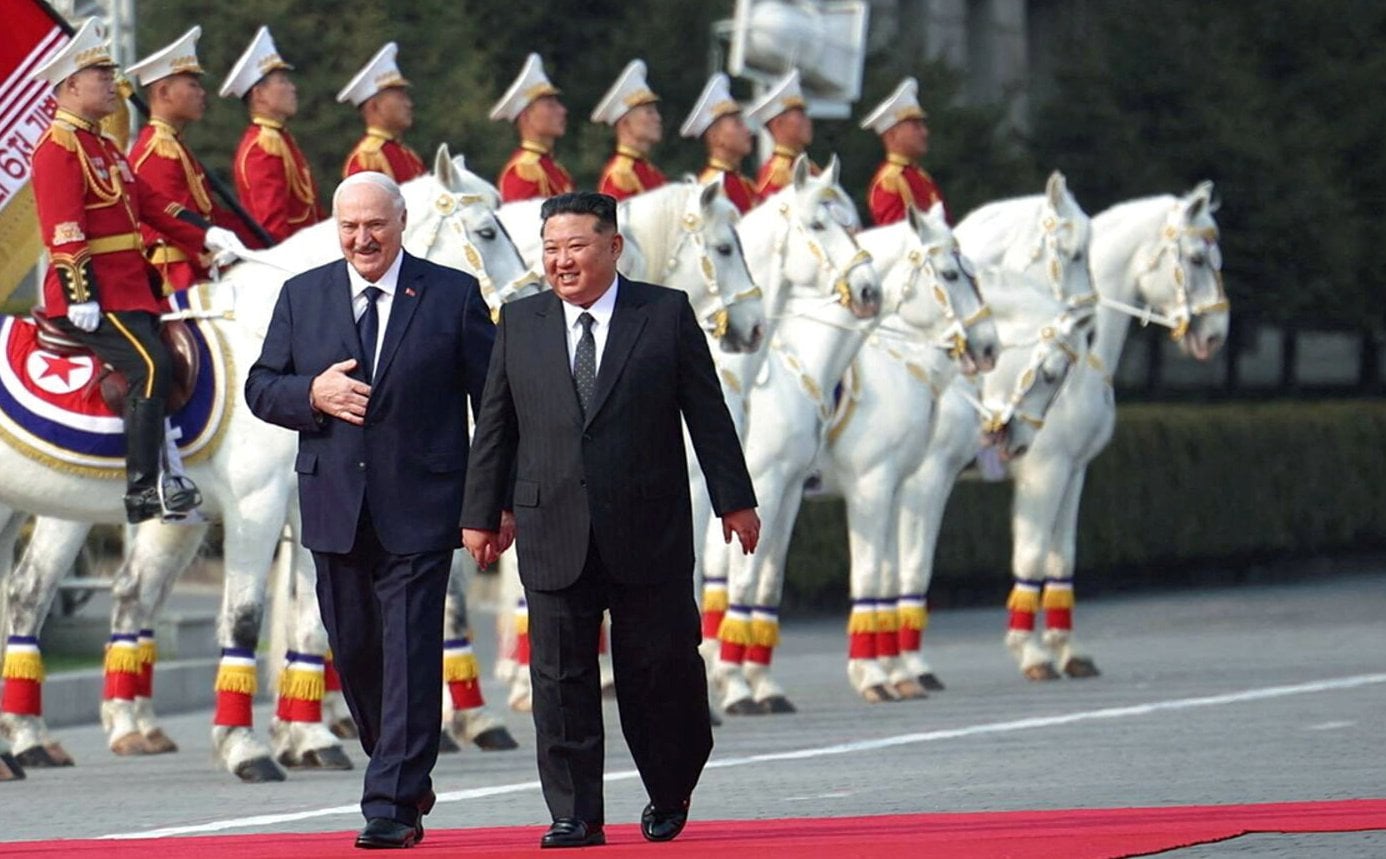 Łukaszenko z wizytą u Kim Dzong Una. Białoruś „szuka niezawodnych przyjaciół”