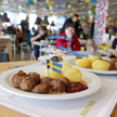 IKEA rusza z dostawami posiłków. Teraz możesz zamówić klopsiki do domu