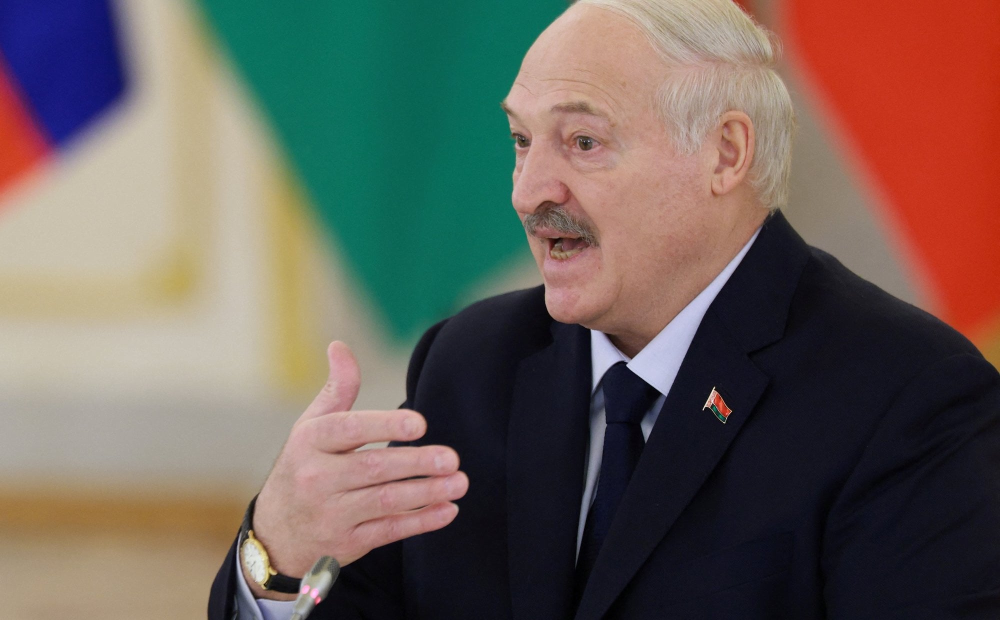 Szpagat Łukaszenki. Udobruchać Trumpa i nie rozzłościć Putina