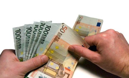 Gdzie zapłaci podatek polski pracownik zatrudniony u zagranicznego pracodawcy