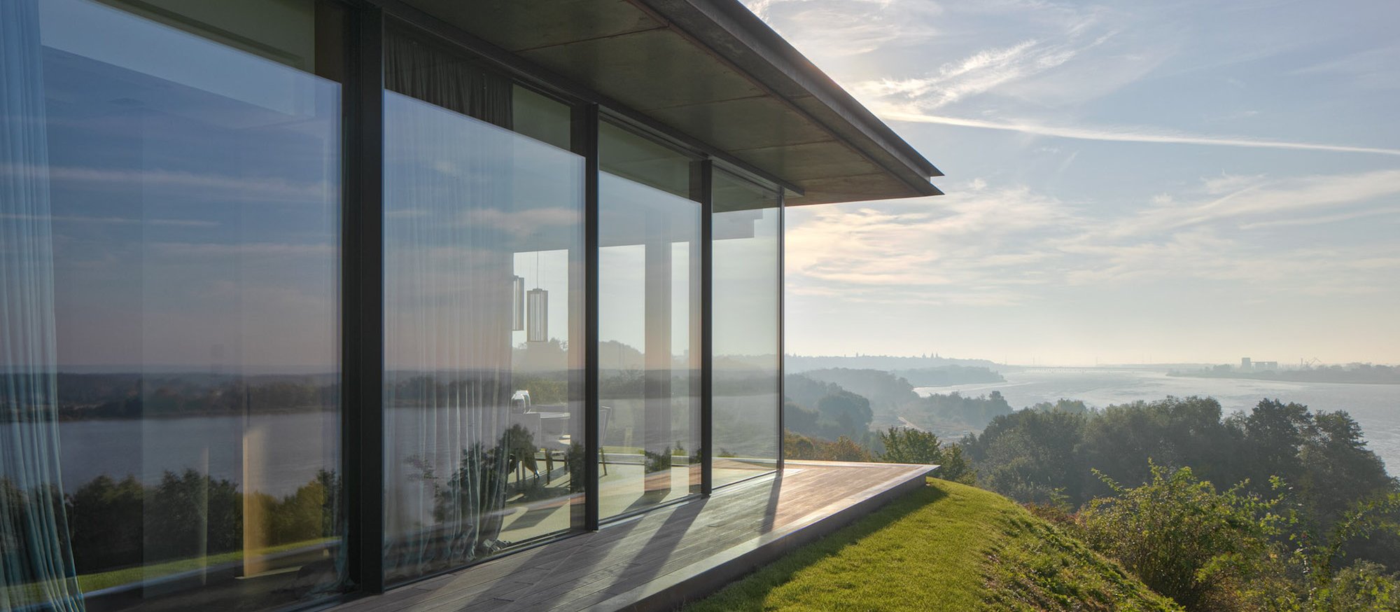 Dom nad Wisłą na liście najlepszych budynków na świecie. Wtapia się w otoczenie