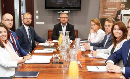 Uczestnicy debaty (od lewej): Maria Campos z Banku Millennium, Michał Szaniawski z ARP, Piotr Dardzi