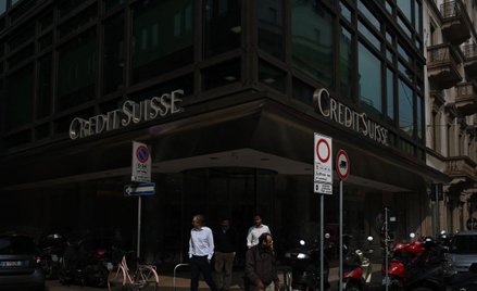 Przejęcie Credit Suisse przez UBS może skutkować zwolnieniem tysięcy pracowników przejętego pożyczko