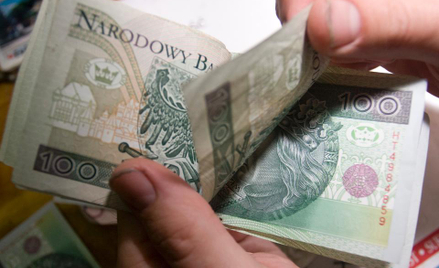 Kilkadziesiąt spółek sypnie hojnie groszem