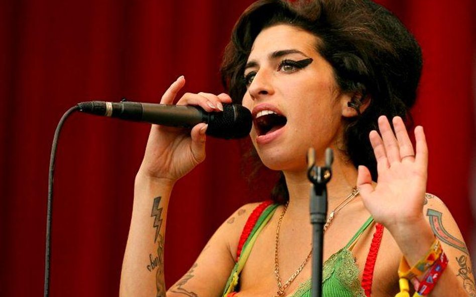 Młodzieżówka wykorzystuje wizerunek Amy Winehouse