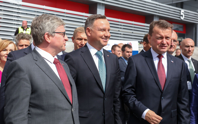 Prezydent RP Andrzej Duda, minister obrony narodowej Mariusz Błaszczak i szef Biura Bezpieczeństwa N