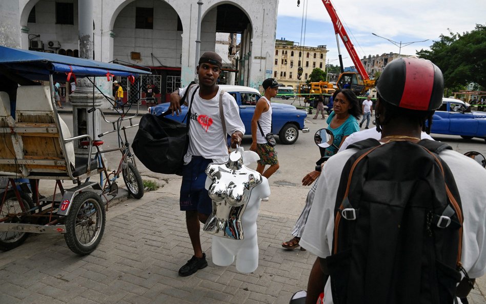 Kuba w ostatnich latach doświadczała największego kryzysu gospodarczego od zdobycia w 1902 r. niepod
