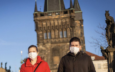 Nowy rekord liczby aktywnych przypadków koronawirusa w Czechach