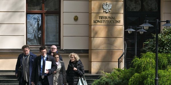 Nowe wątpliwości dotyczące czwórki sędziów TK. Chodzi o oświadczenia majątkowe