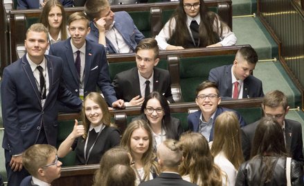 &#x2265;Sejm Dzieci i M&#x142;odzie&#x17c;y zwo&#x142;ywany jest od 1994 roku