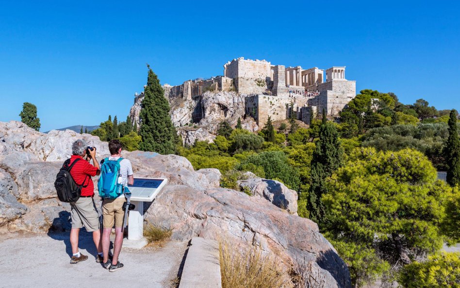 Grecja: Nasza turystyka rośnie, ale wzrost spowalniają kraje spoza strefy euro