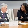 Jerome Powell, prezes Fedu współpracuje z Lisą Cook, odkąd w 2022 r. została ona nominowana do Zarzą