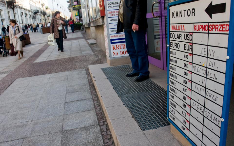 Rynek kantorów internetowych dynamicznie rośnie