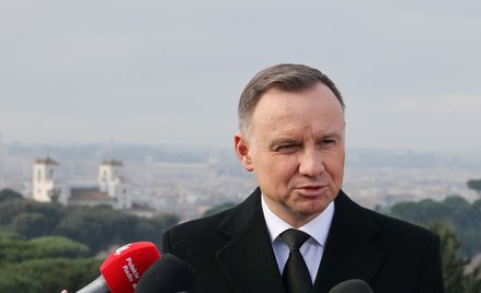 Prezydent Andrzej Duda podczas wypowiedzi dla mediów po zakończeniu uroczystości pogrzebowych emeryt