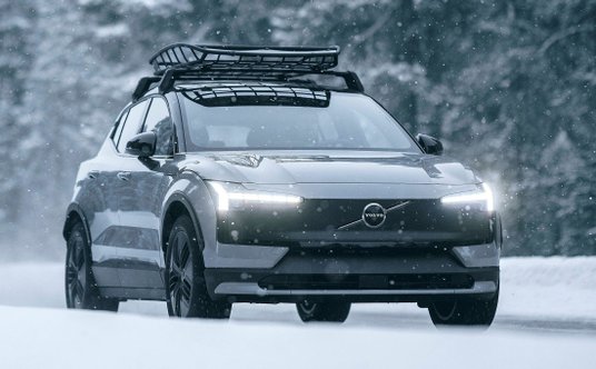 Volvo EX30 Cross Country