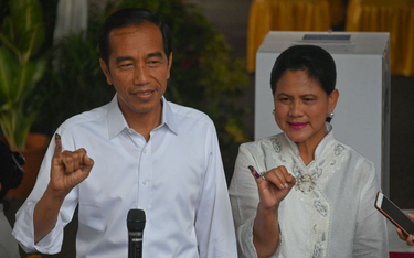 W Indonezji bez zmian: Prezydent prawdopodobnie wygrał