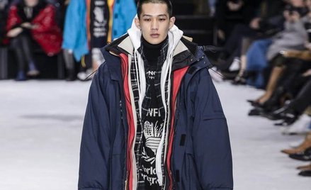 Balenciaga znów szokuje. Sprzedaje kurtkę, która składa się z 7 kurtek