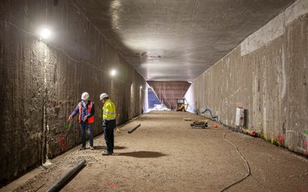 Kontrola przeprowadzonych prac w tunelu