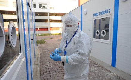 Jako pierwszy przeciwko Covid-19 zaczął szczepić CSK MSWiA w Warszawie. Szczepionkę otrzymali medycy