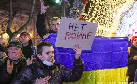 Moskwa (24 luty 2022): demonstracja przeciwko wojnie w Ukrainie