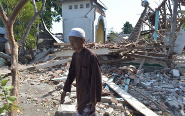 W Indonezji znów zatrzęsła się ziemia