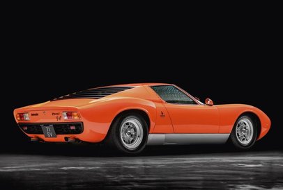 Cena tej wersji? Podawana jest tylko na żądanie zainteresowanego, ale to prawdopodobnie 5–6 mln zł.