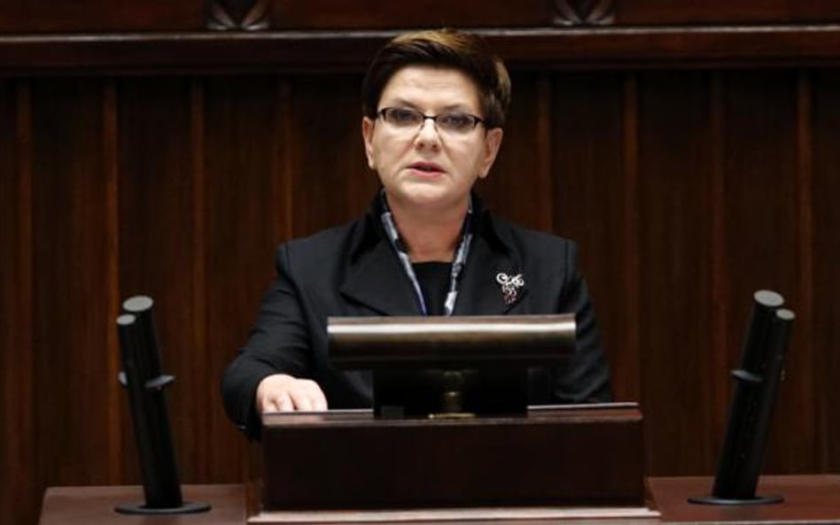 Exposé wielkich obietnic