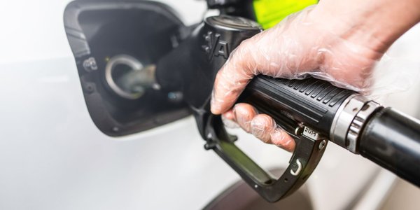 Rząd podał ile maksymalnie może kosztować paliwo n
