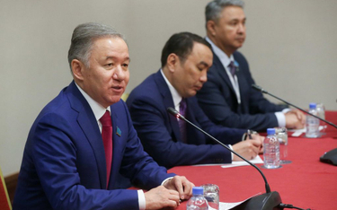 Kazachstan: Przewodniczący niższej izby parlamentu zakażony