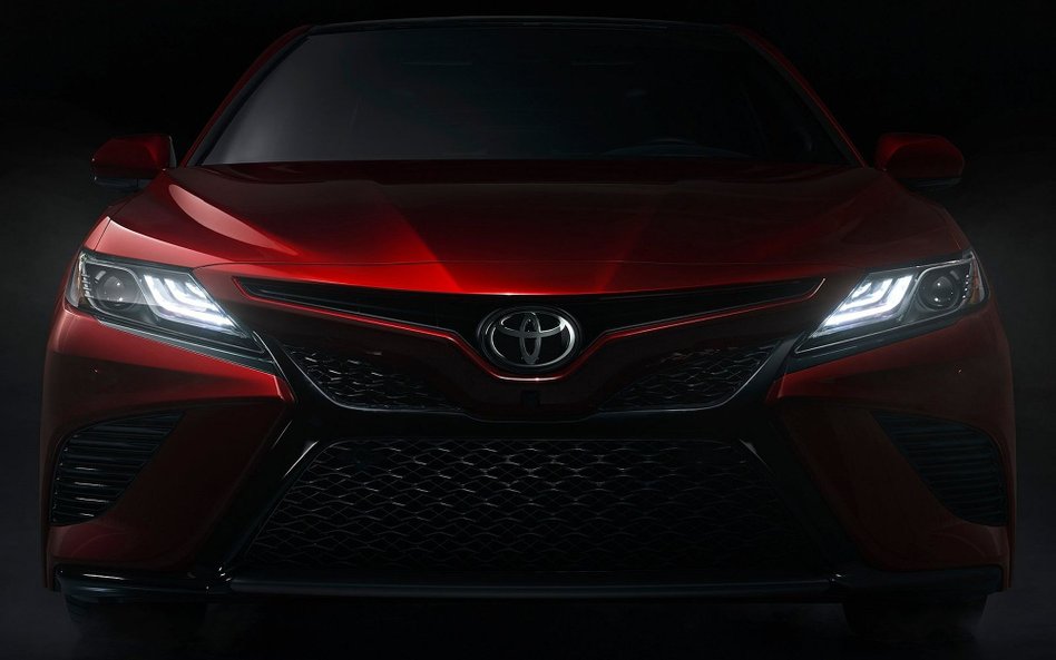 Toyota Camry: W USA lider sprzedaży od 22 lat