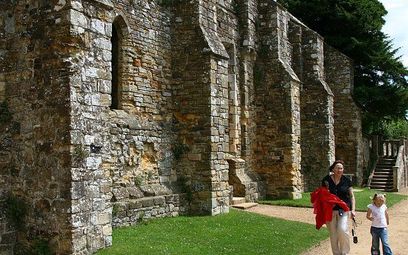 Na polach pod Hastings powstał w średniowieczu klasztor
