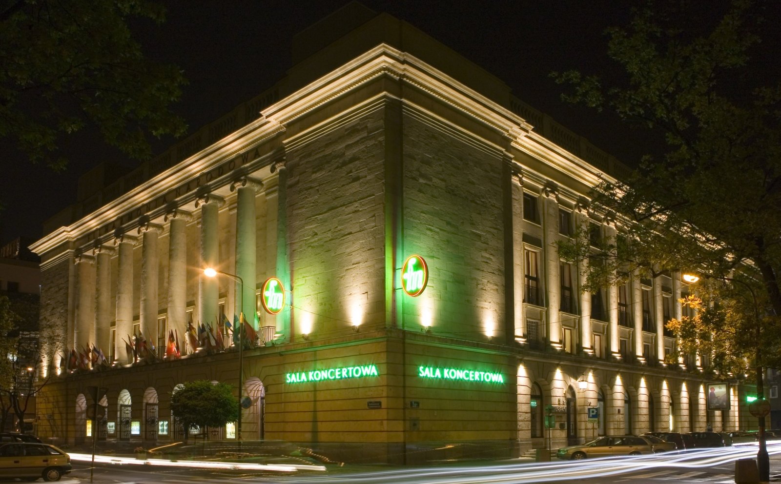 Filharmonia pod specjalnym nadzorem. Kontrole jak na lotnisku. Jak dostać się na koncert?