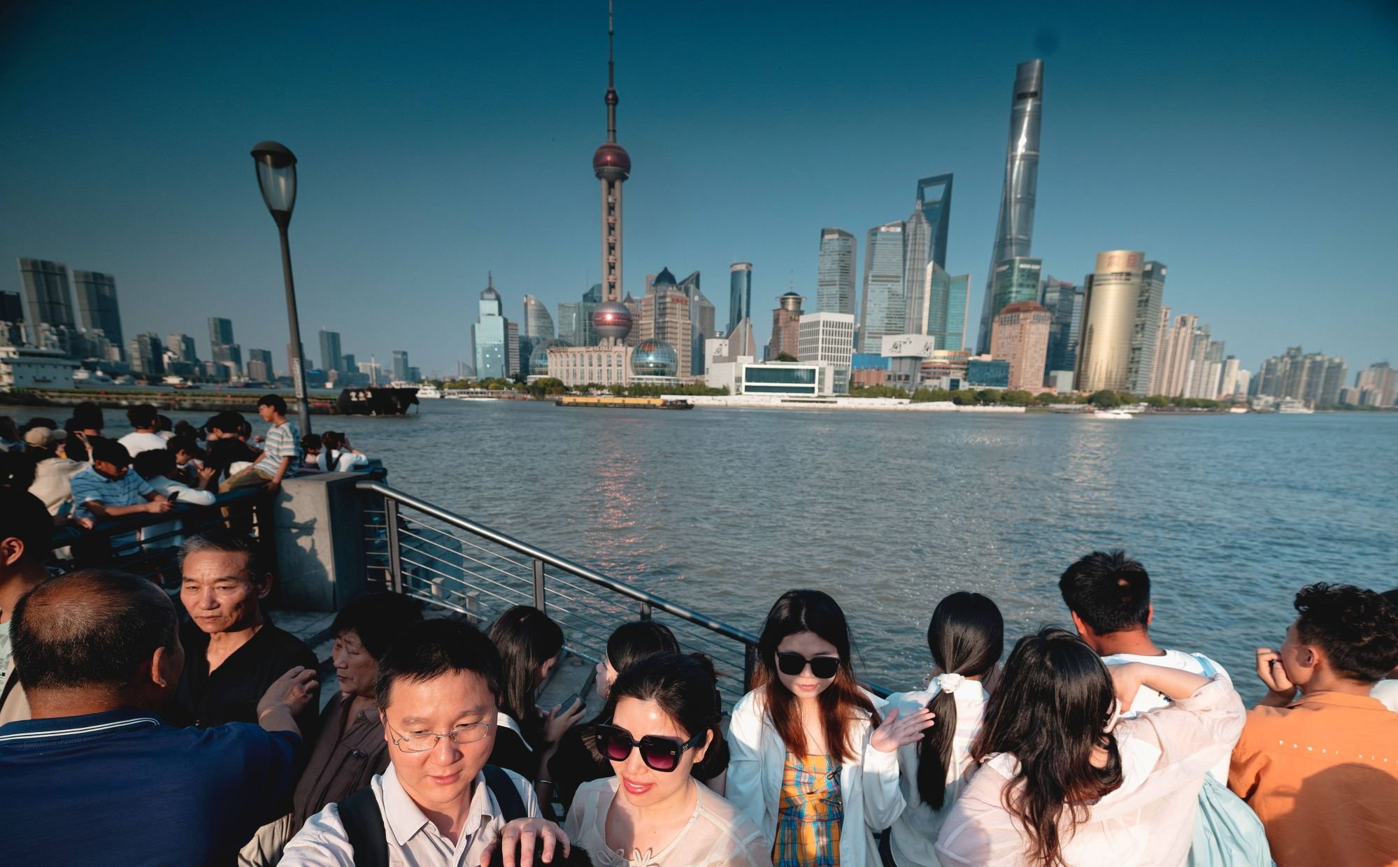 Chiny przedłużają program bezwizowego wjazdu. Skorzystają na tym także Polacy