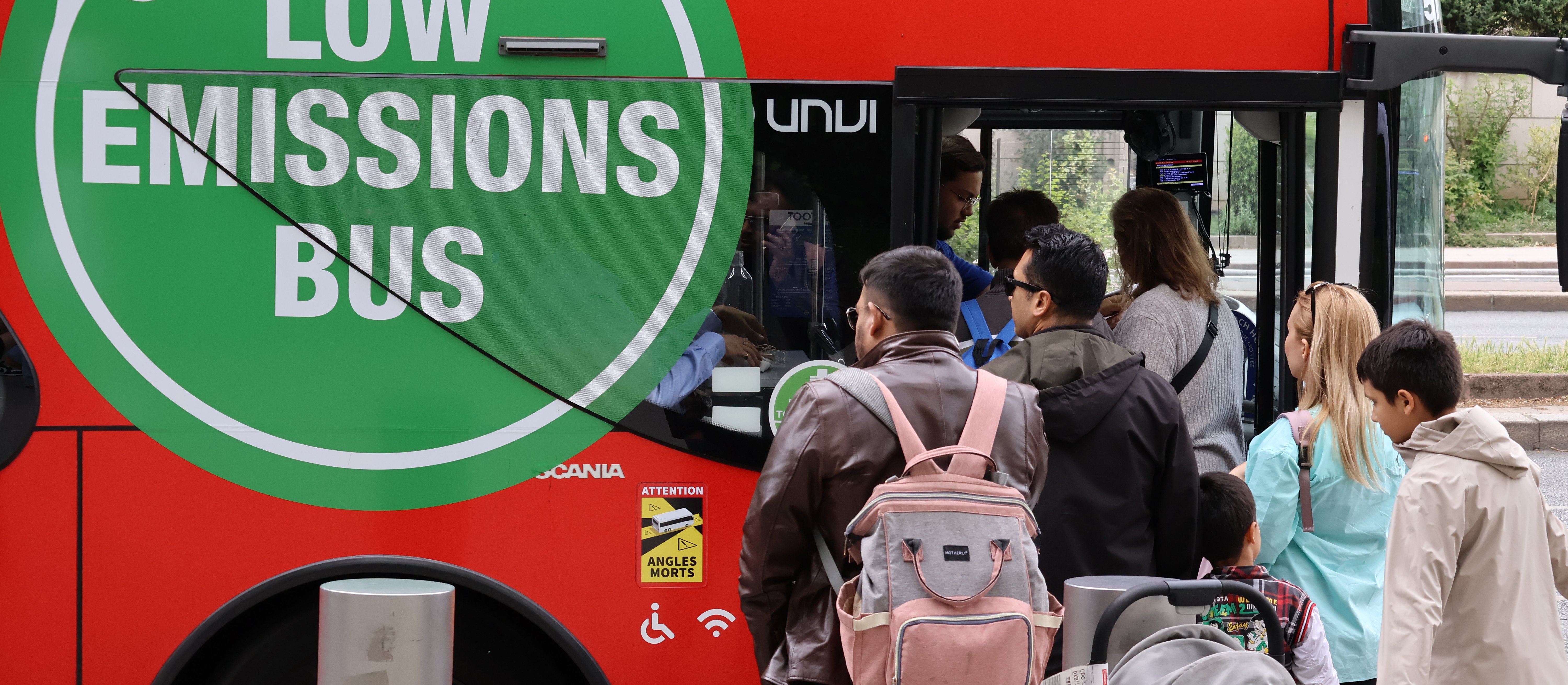 Popyt na podróże w Europie rośnie rekordowo, ale turyści skracają wyjazdy i oszczędzają