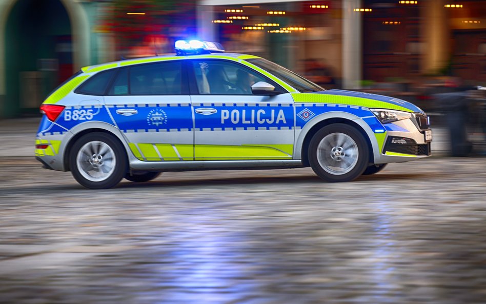 39-latek rzucił się z szablami na policjantów w Bytomiu / zdjęcie ilustracyjne