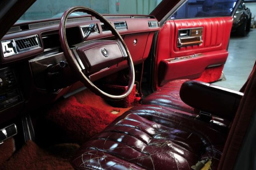 Niebanalny samochód budzi ambiwalentne uczucia, ale ma coś w sobie. Wóz jest sprawny, ale swoje prze