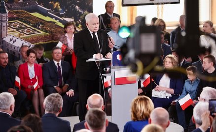 Prezes PiS: Trzeba podnieść poziom życia tam, gdzie żyje większość Polaków