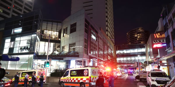 Pięć osób w Sydney zabitych przez nożownika. 