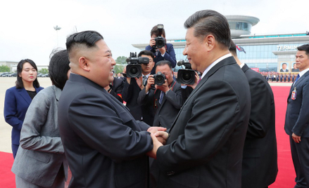 Chiny - Korea Północna: Kim Dzong Un i Xi Jingping chcą współpracować. Niezależnie od sytuacji