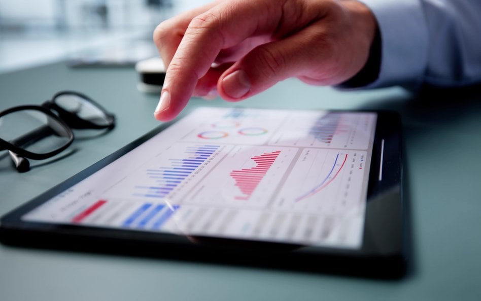 Brokerska walka ceną zatacza coraz szersze kręgi