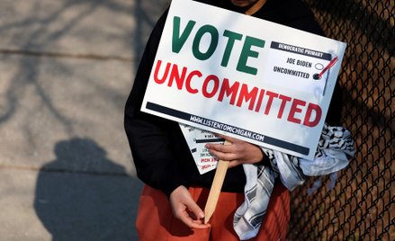 W ramach protestu kilkadziesiąt tysięcy wyborców zamiast Joe Bidena wybrało opcję "uncommitted"
