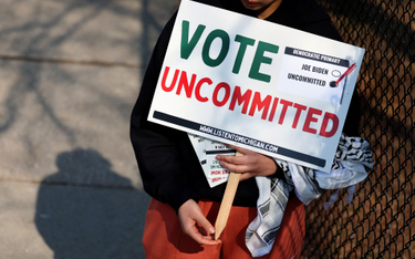 W ramach protestu kilkadziesiąt tysięcy wyborców zamiast Joe Bidena wybrało opcję "uncommitted"