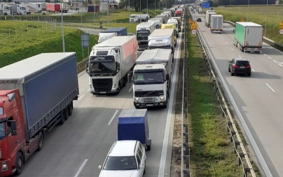 W 2020 roku korki na ulicach zniknęły tylko na chwilę