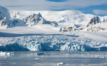 Gdy w Arktyce znika lód i śnieg, ukazują się zabytki sprzed setek i tysięcy lat