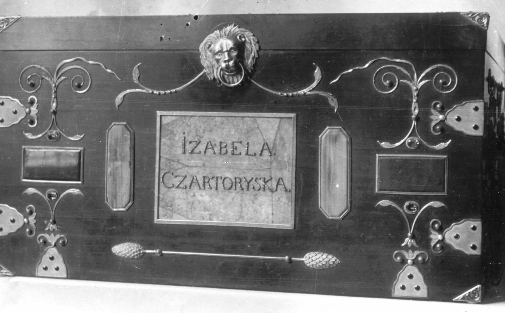 Zrabowany pierścień króla Zygmunta Starego w niemieckich rękach