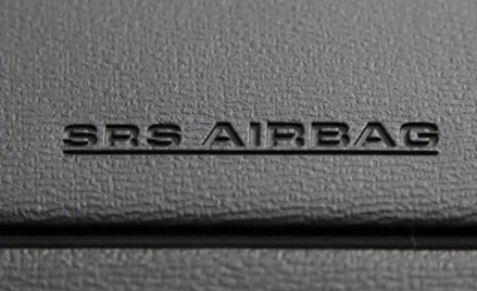 Takata tłumaczy się w Senacie USA z wpadki z poduszkami